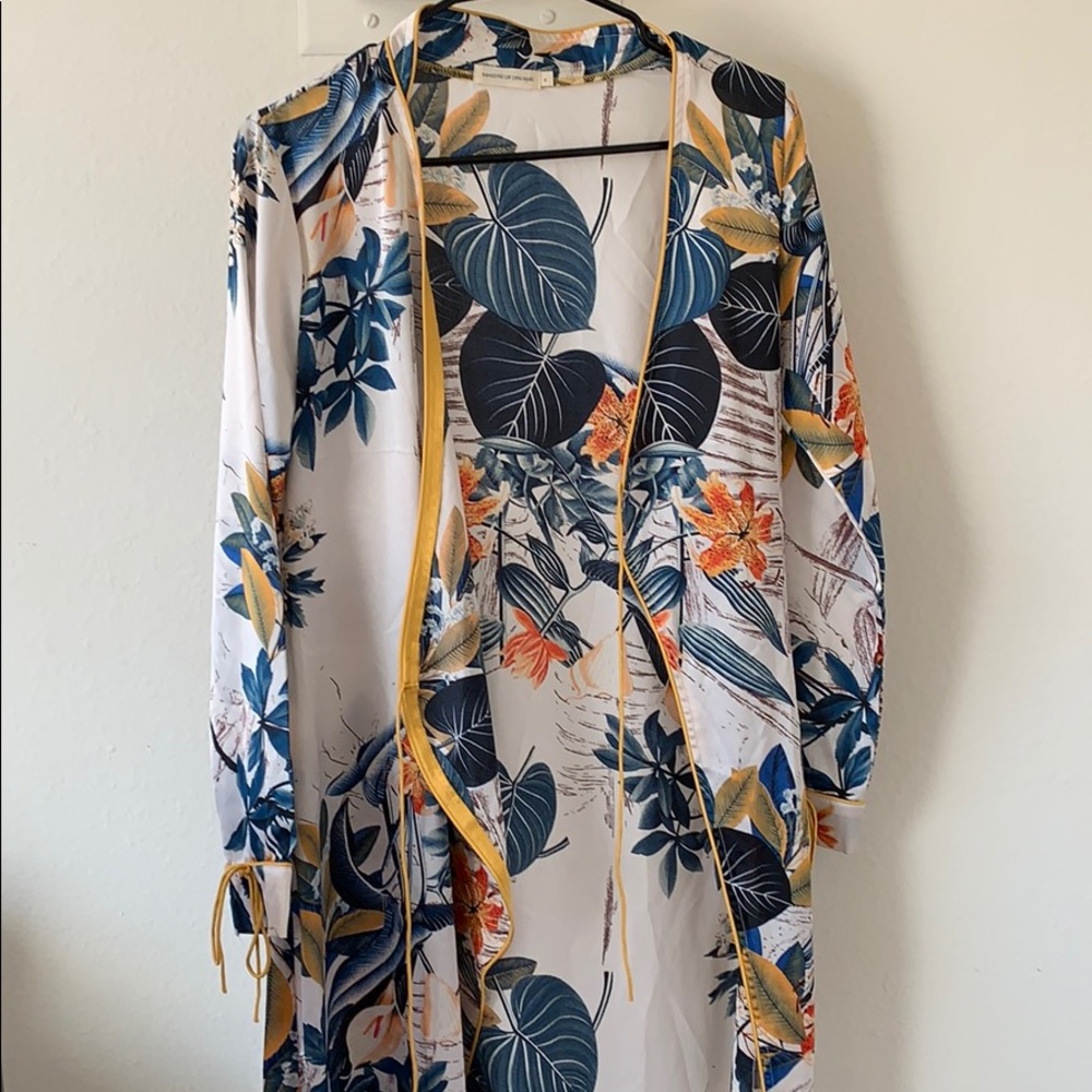 Small satin kimono